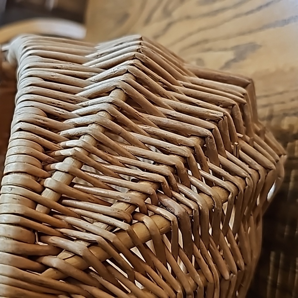 Basket - Picture 4 of 4